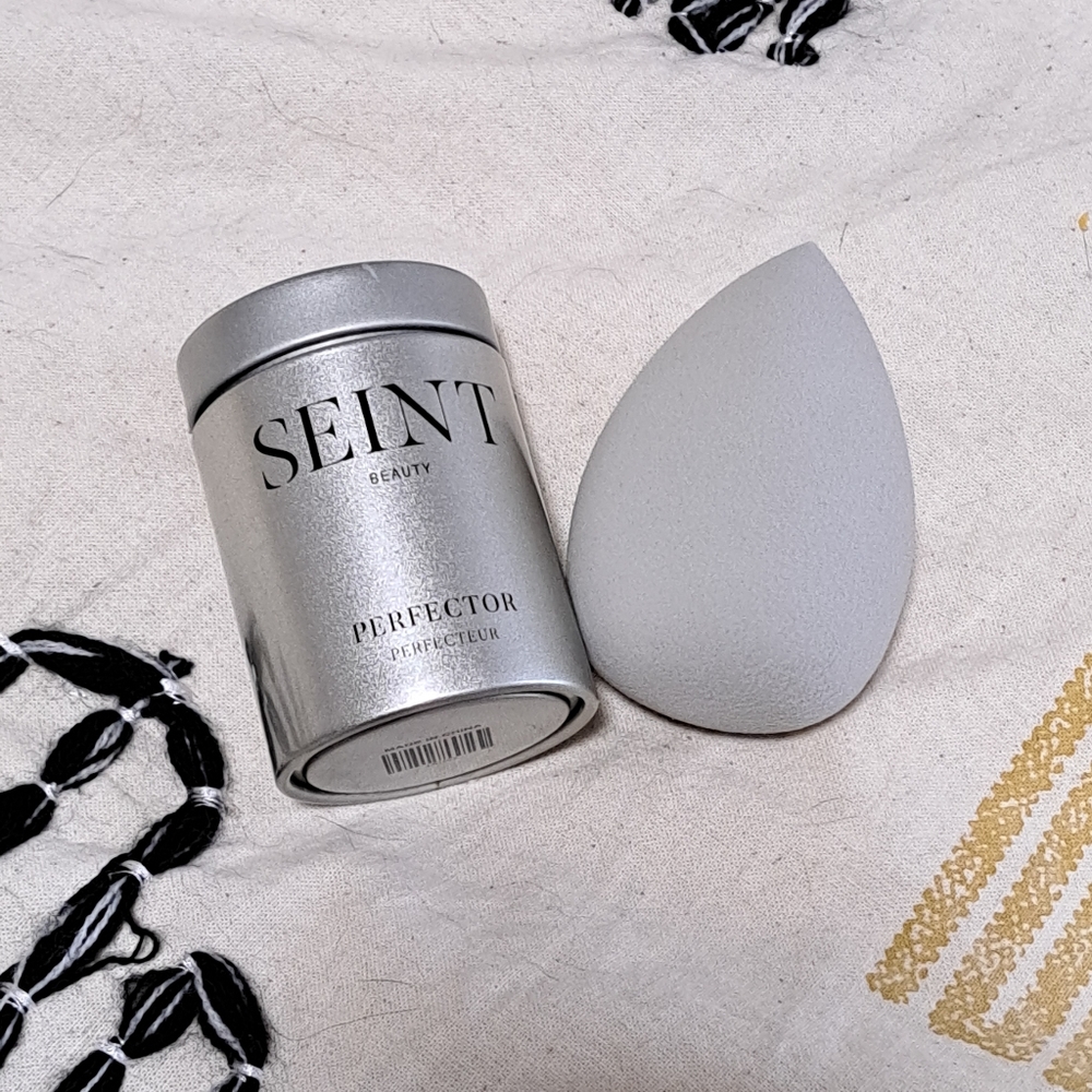 Seint perfector sponge